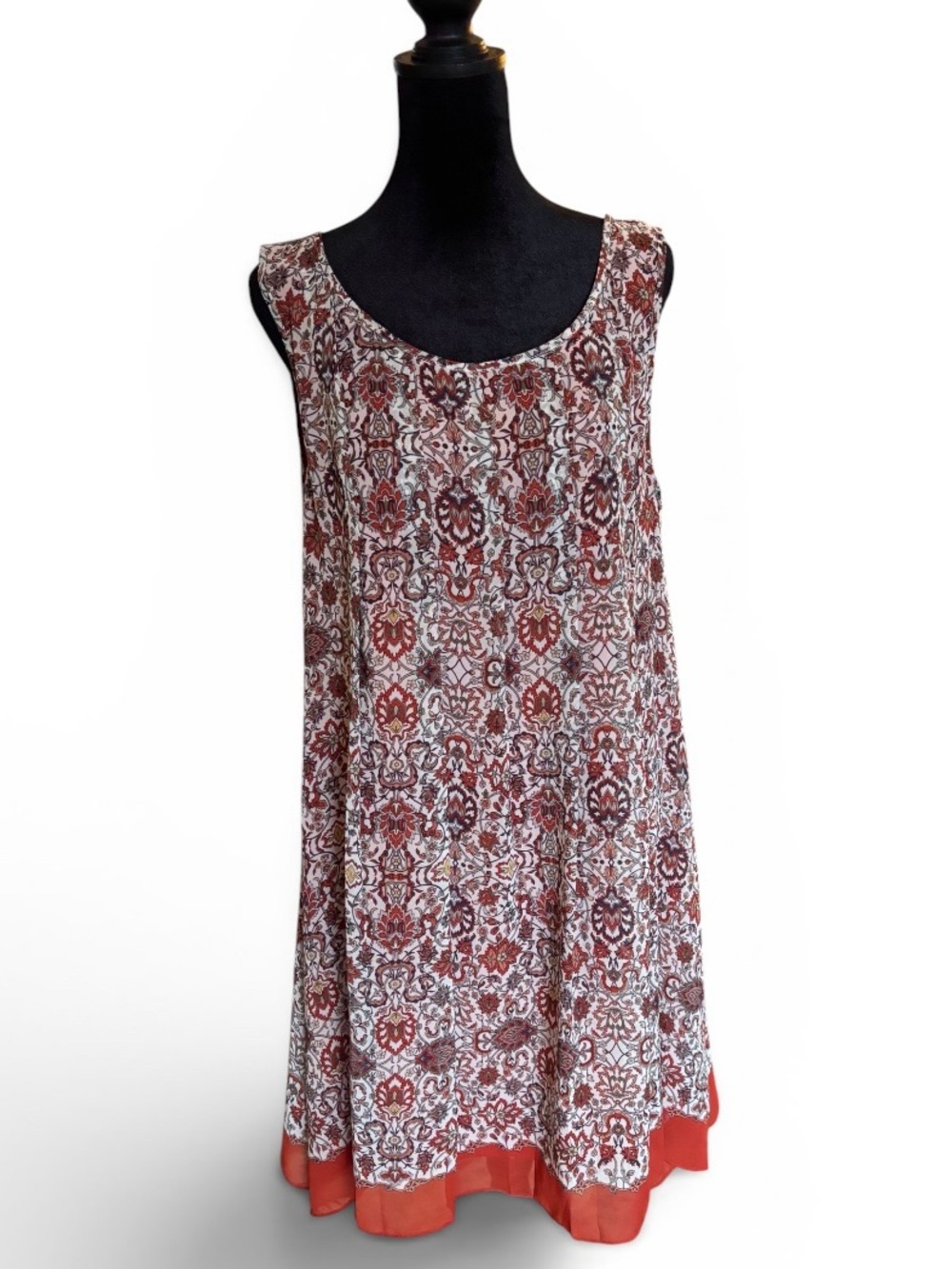 Max Studio Printed Sleeveless Dress in a Warm Rust and White. Size L